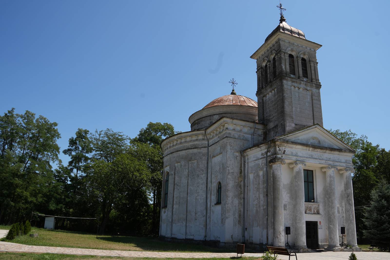 Biserica Adormirea Maicii Domnului din Ruginoasa