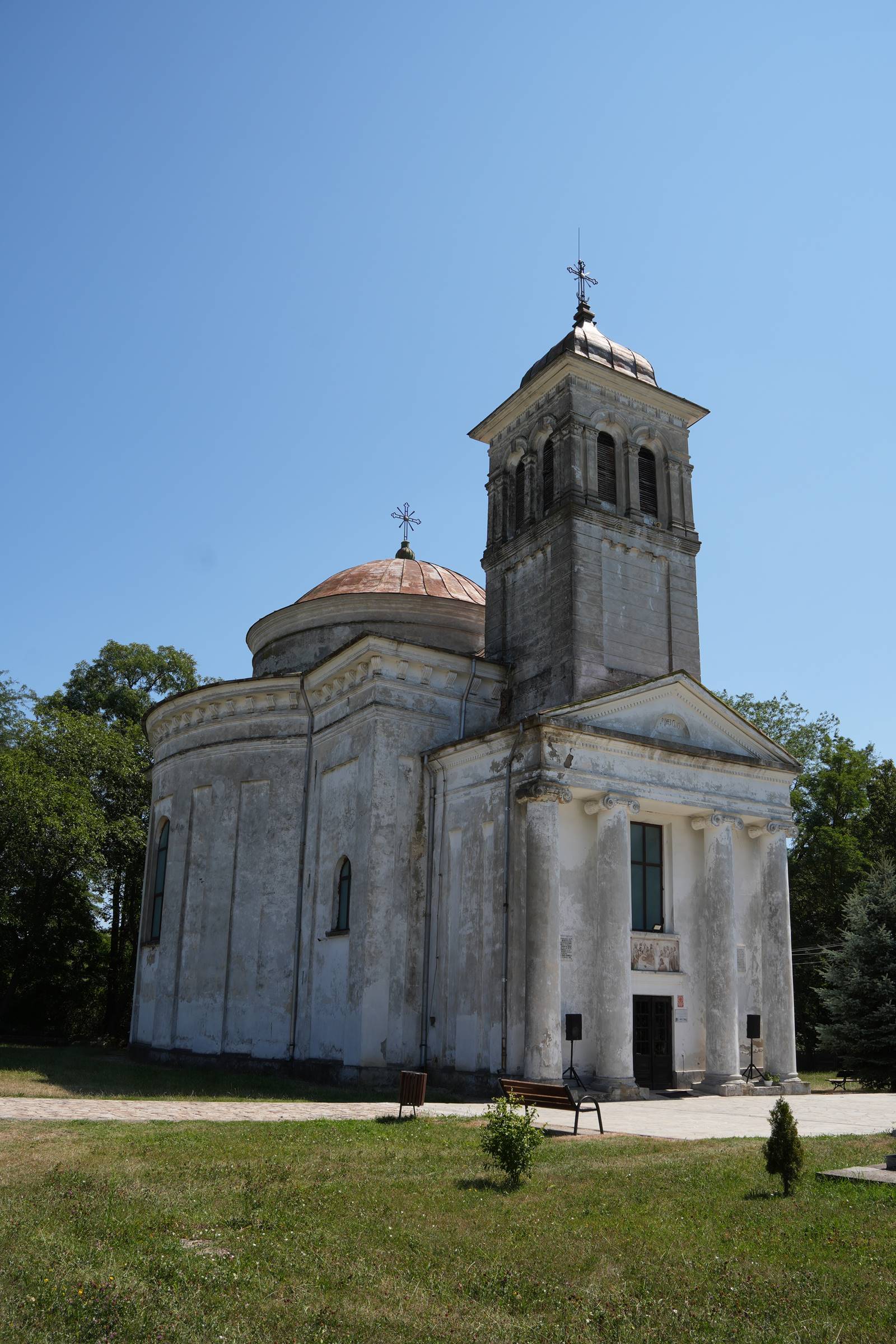 Biserica Adormirea Maicii Domnului din Ruginoasa