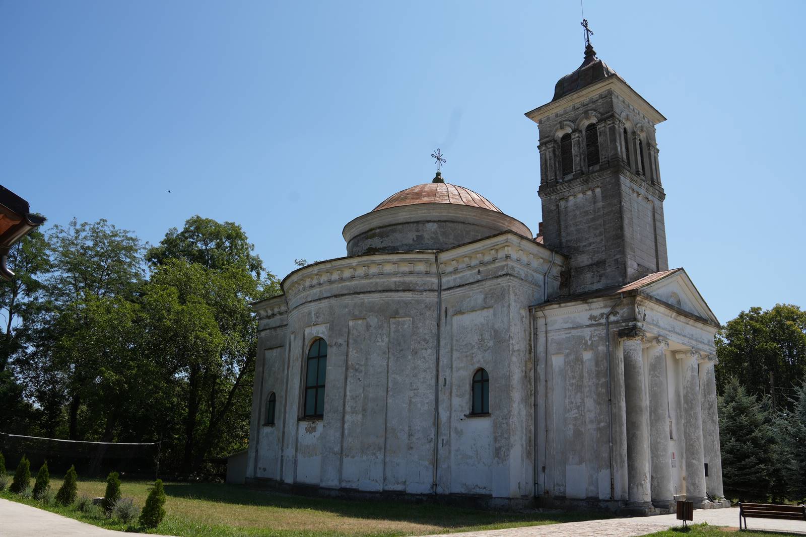 Biserica Adormirea Maicii Domnului din Ruginoasa