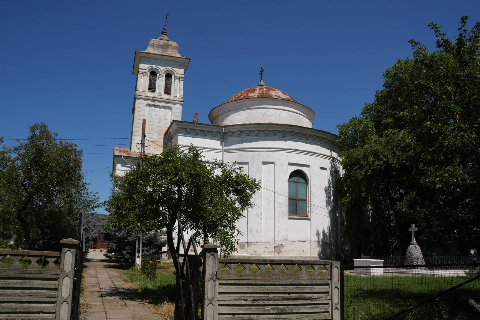Biserica Adormirea Maicii Domnului din Ruginoasa