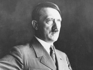 Adolf Hitler | sursa: britannica.com