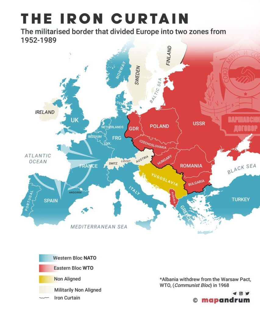 Cortina de Fier (statele democratice colorate cu albastru fac parte din NATO, iar statele comuniste colorate cu roșu fac parte din Tratatul de la Varșovia)