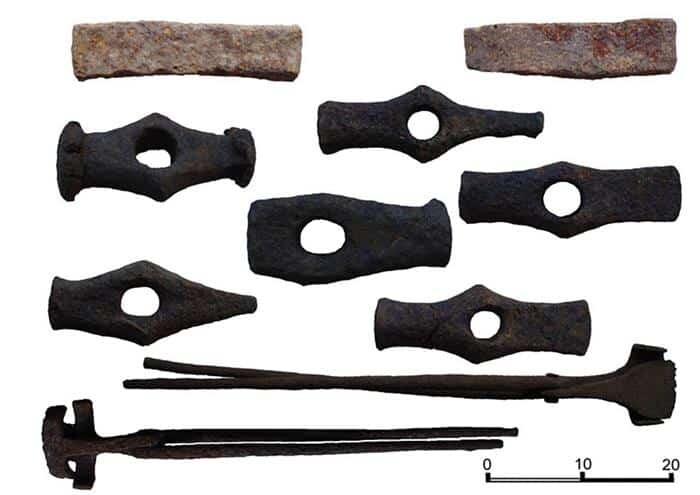 Artefacte din metal | sursa: cetati-dacice.ro